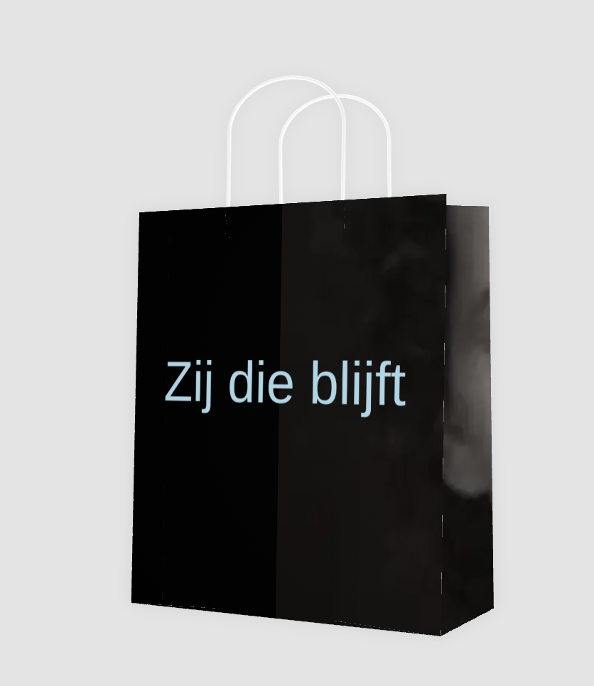 Achterkant van het cadeautasje van Zij die blijft
